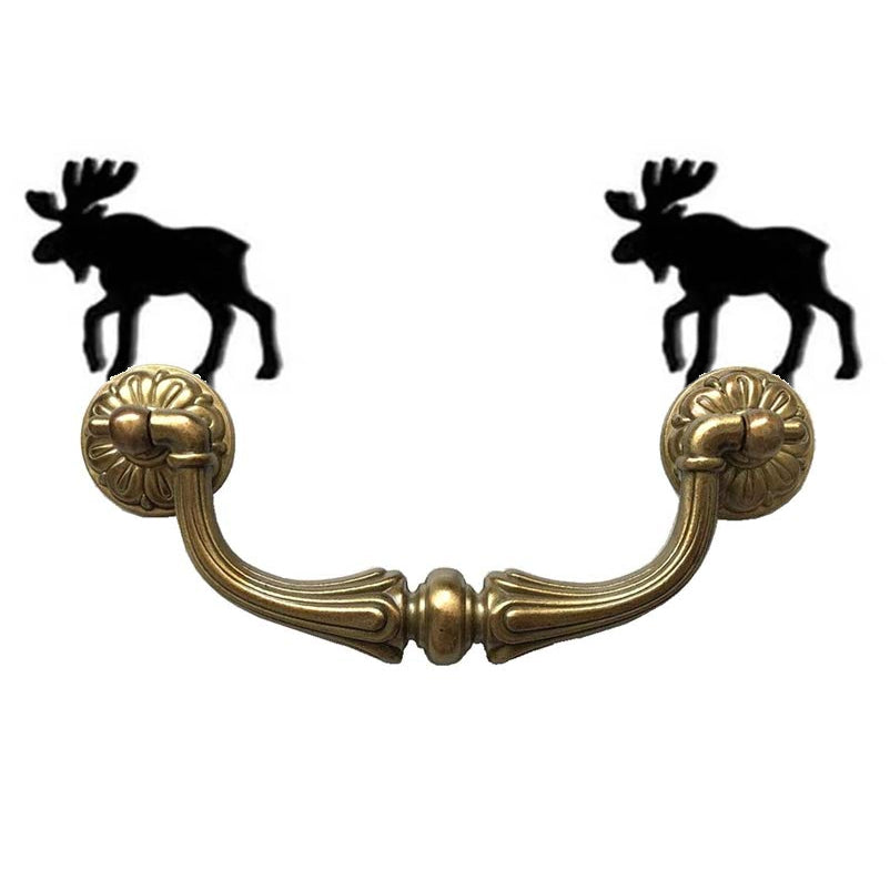Silhouette de porte d'armoire en fer forgé en forme de pin