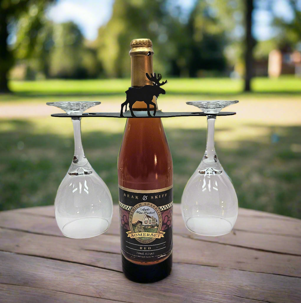 Portavasos de vino de hierro forjado con forma de alce