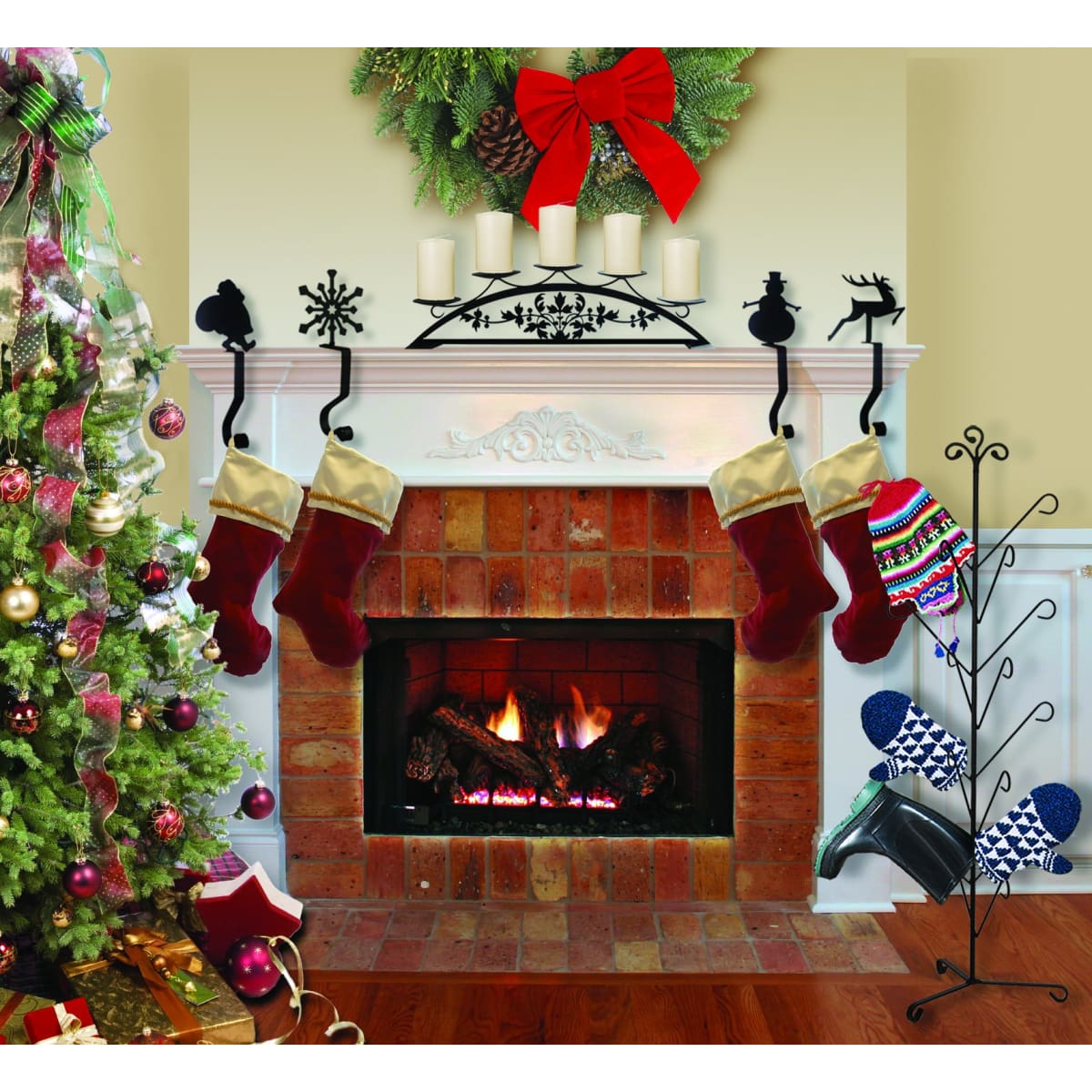 Wrought Iron 9in Bear Christmas Stocking Hanger Fireplace Mantel Hook Christmas decorations